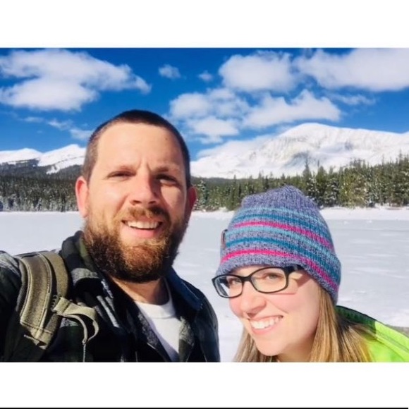 Meet your Posher, Tia - Picture 2 of 10